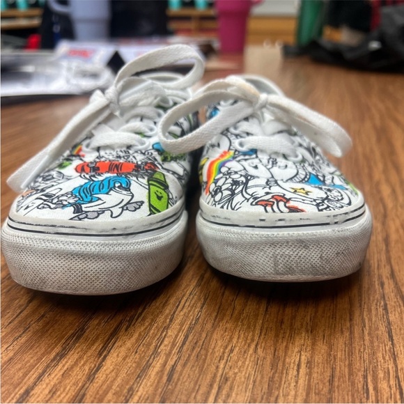 Vans Kids' White Crayola Multicolor Graphic Canvas Sneakers Size 1.5 EUC - Picture 5 of 9